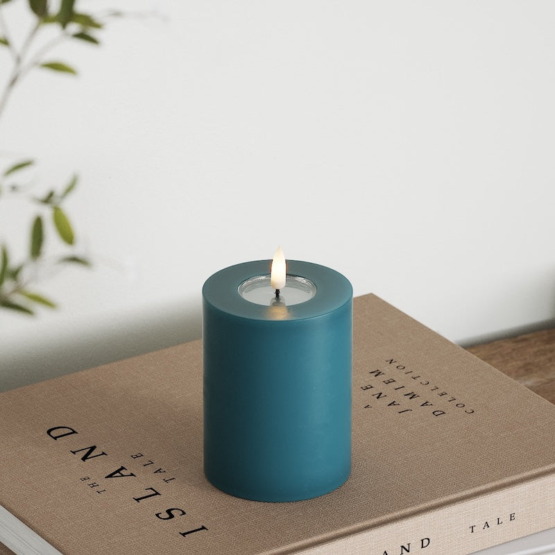 Deluxe Homeart LEDs Vela pilar Ø 7,5 x 10 cm Azul petróleo