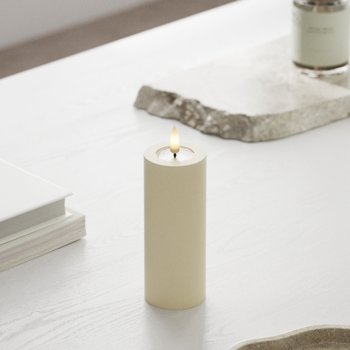 Deluxe Homeart LED Bloklys Ø 5 x 12,5 cm Cream LED bloklys 1