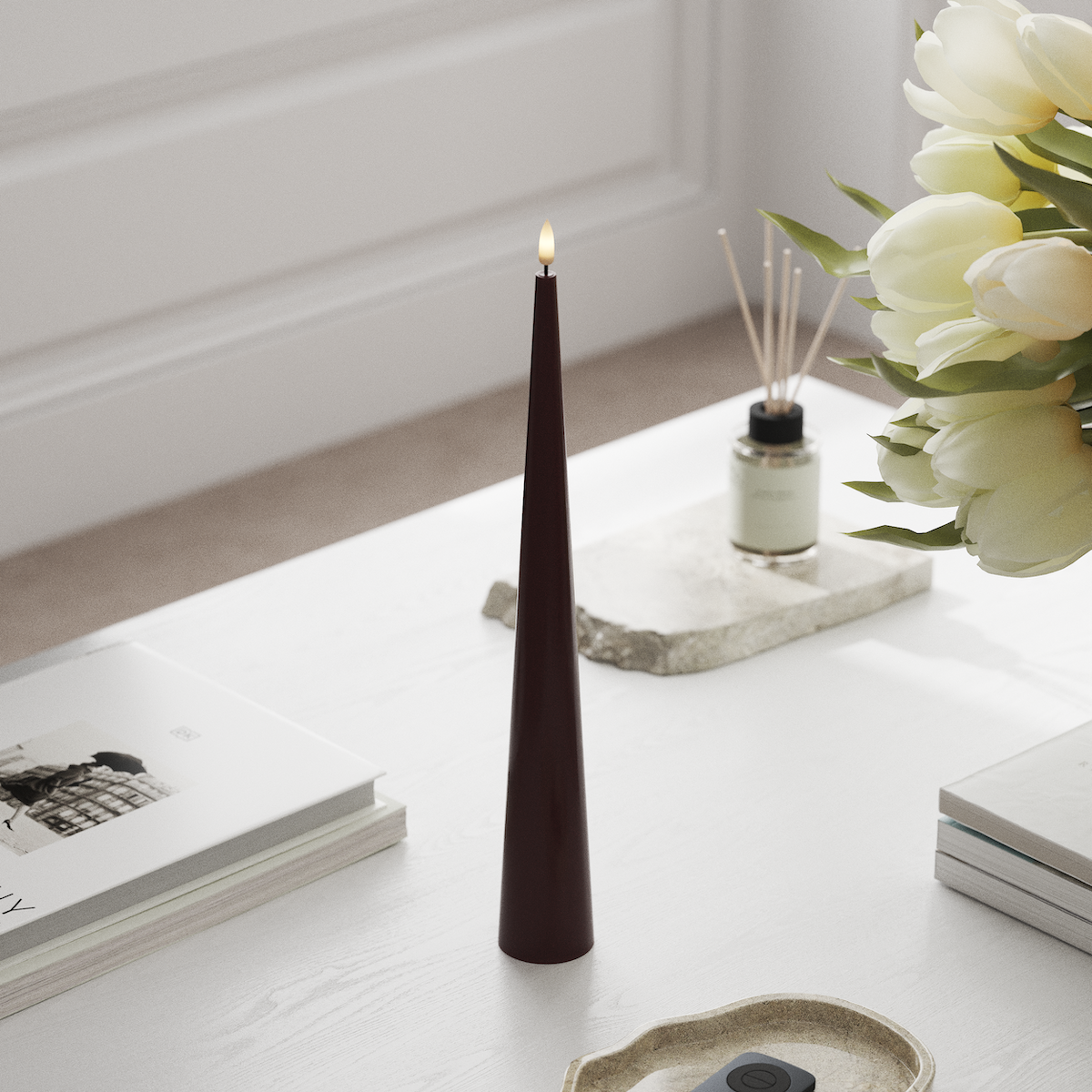 Deluxe Homeart Φωτιστικό κώνου D 5 x Υ 38 cm Μπορντό Κώνος LED 1