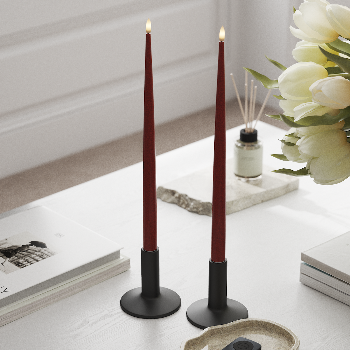 Deluxe Homeart LED světlo na svíčku s lakem, 2 ks 38 cm Červená LED světlo na svíčku 1