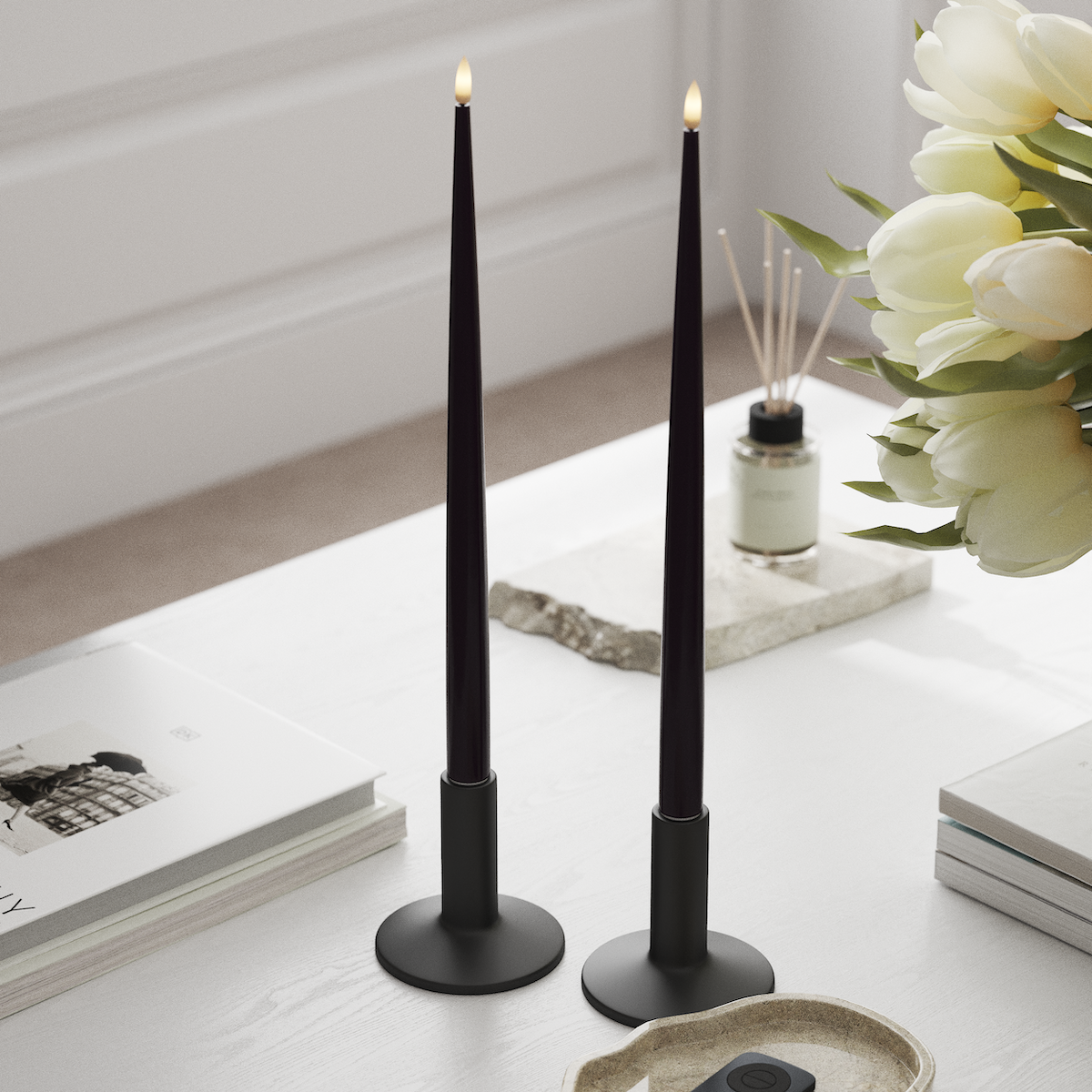 Deluxe Homeart LED světlo na svíčku s lakem, 2 ks 38 cm Tmavě fialová LED světlo na svíčku 1